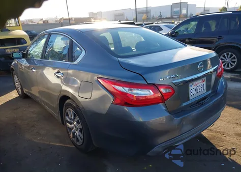2016 Nissan Altima 2.5/2.5 S/2.5 Sl/2.5 Sr/2.5 Sv z USA, uszkodzony, nr VIN 1N4AL3AP9GN376501